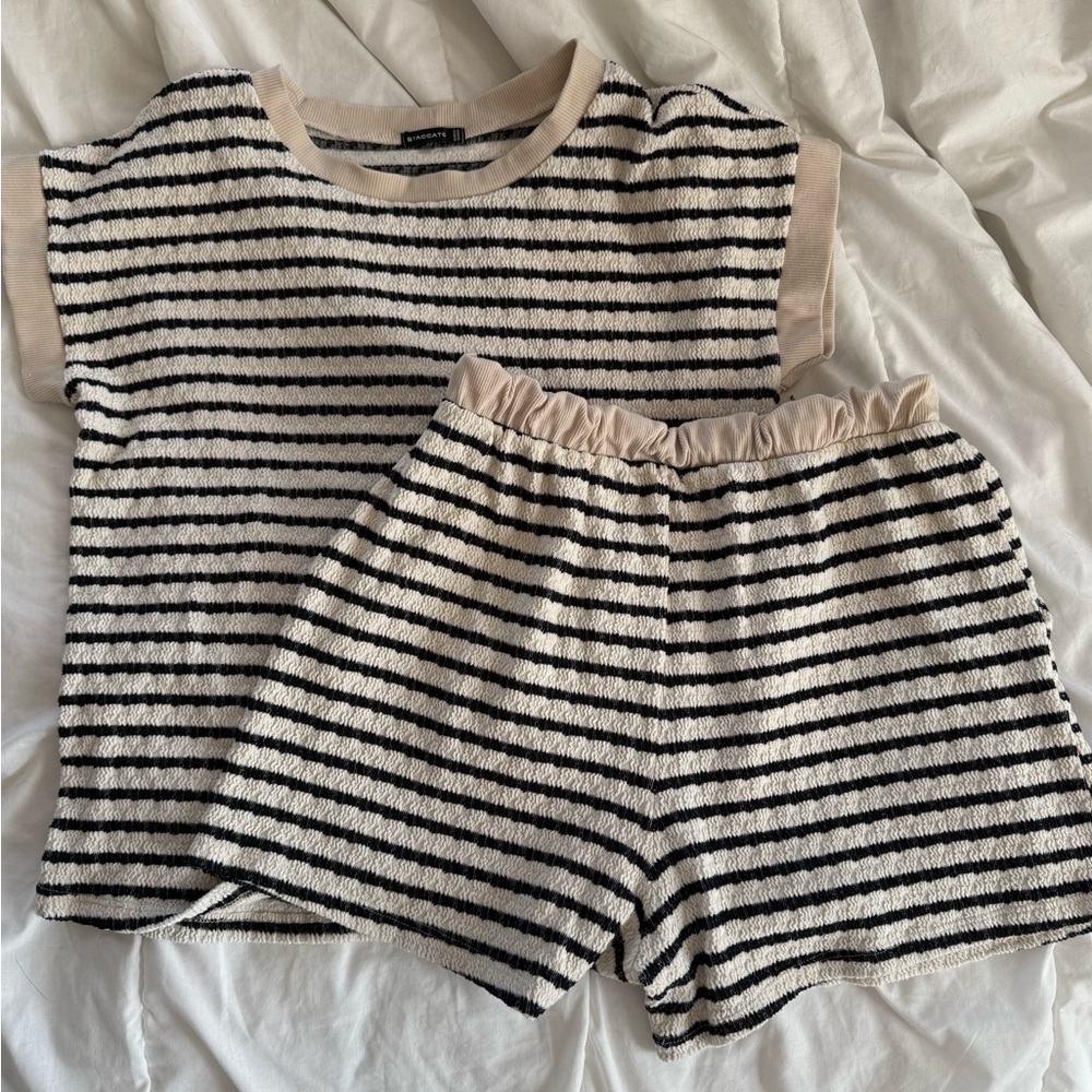 Striped Staccato Set black & cream size Large